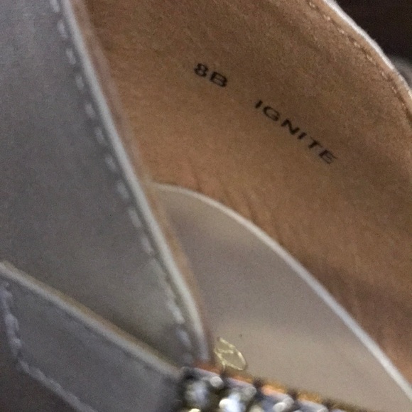 Brianna Leigh Bridal Shoes - Picture 6 of 7